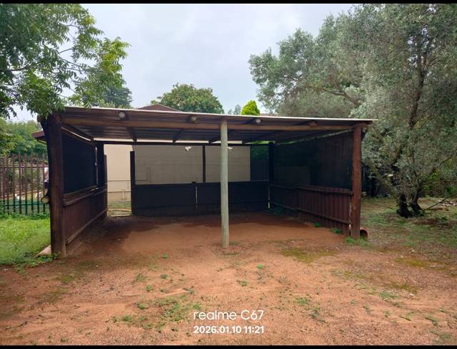 2 bed property to rent in HIGHBURY